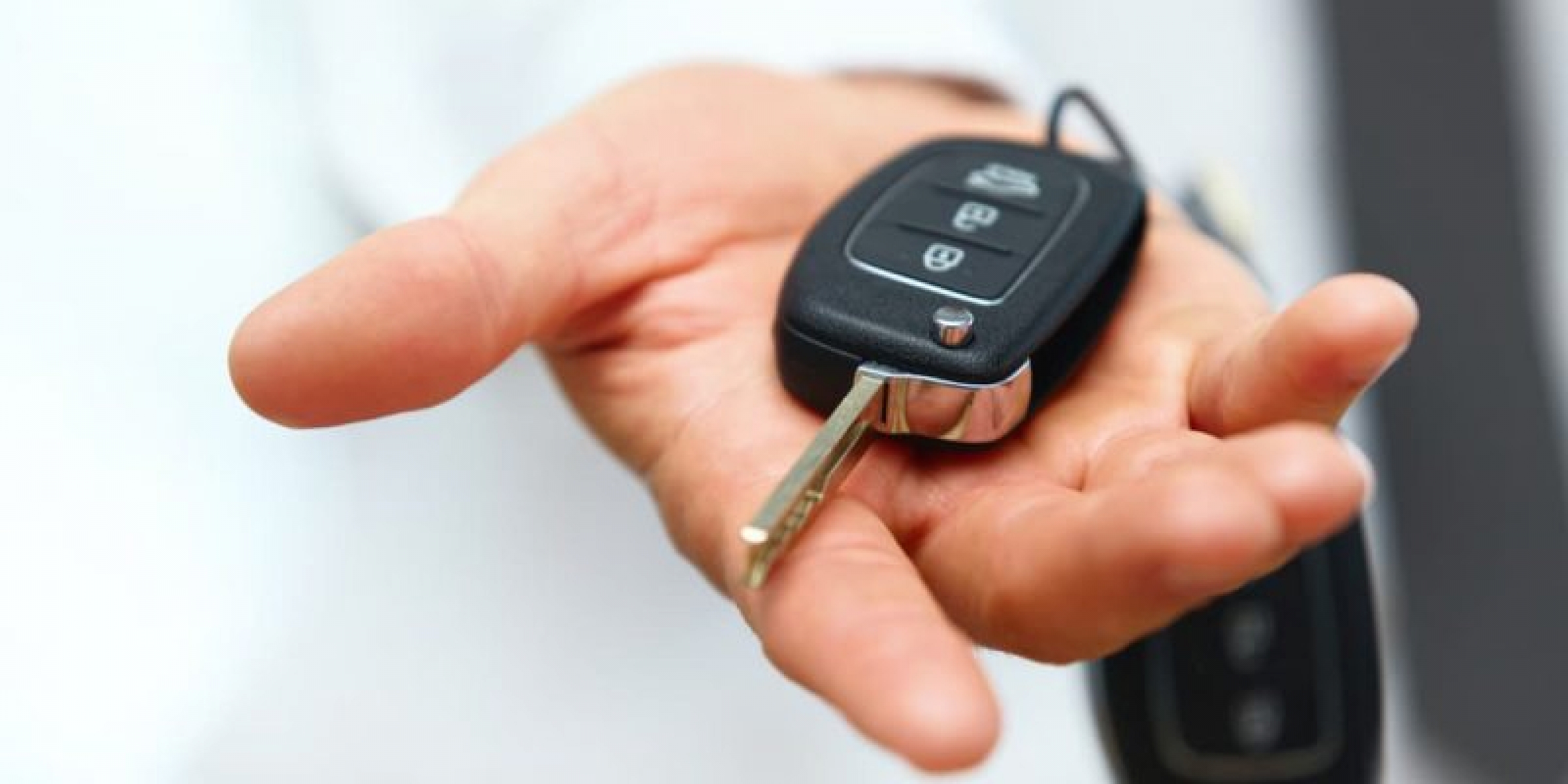 Duplicazione chiavi codificate per auto, moto e furgoni